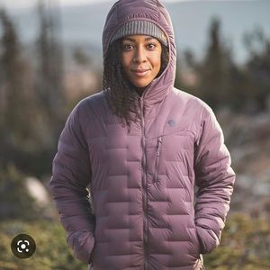 MOUNTAIN HARDWEAR - WOMEN'S SUPER D/S STRETCHDOWN HOODED JACKET